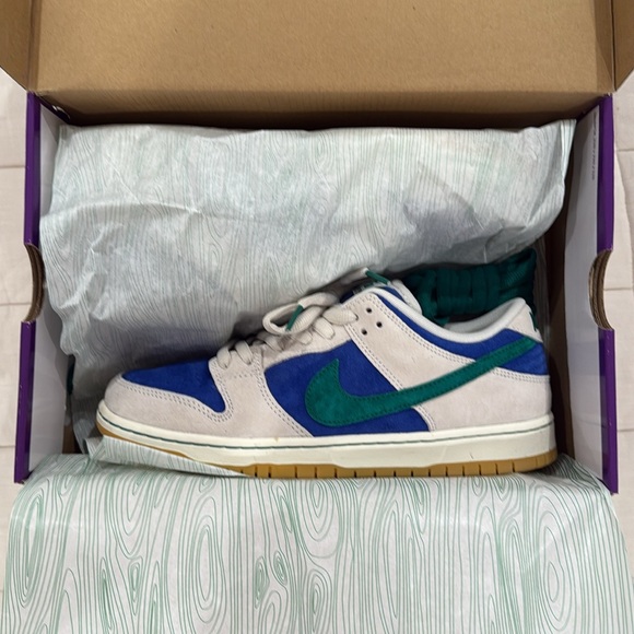 Dunk Low Pro SB 'Hyper Royal Malachite', Mens 9.5 - Picture 11 of 14